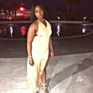 Meet your Posher, Johnita